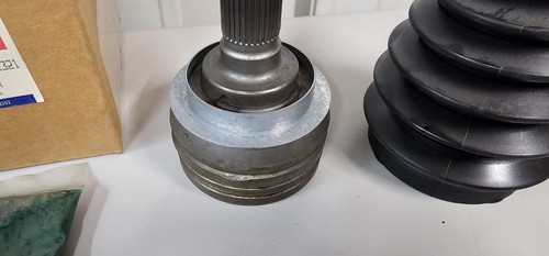 GENUINE GM 26026728 CV Joint Kit 36-2321 SUNBIRD 1984-94 Cavalier BERETTA - Picture 2 of 9