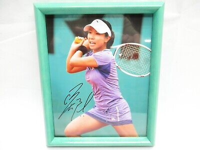 WTA PLAYER: ZHENG JIE SIGNED, TENNIS PHOTO. ROLAND GARROS 2009 |