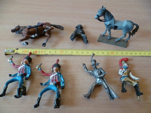 Petits Soldats De Plomb Anciens - Lot De Figurines Vintage, Occasion