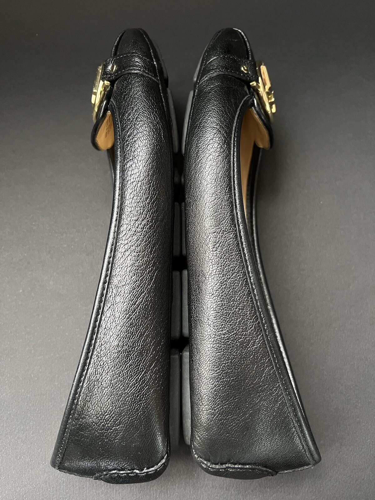 Michael Kors Women's Black Leather Ballet Flats Size 7.5M / EU 38 Slip-On thumbnail 11