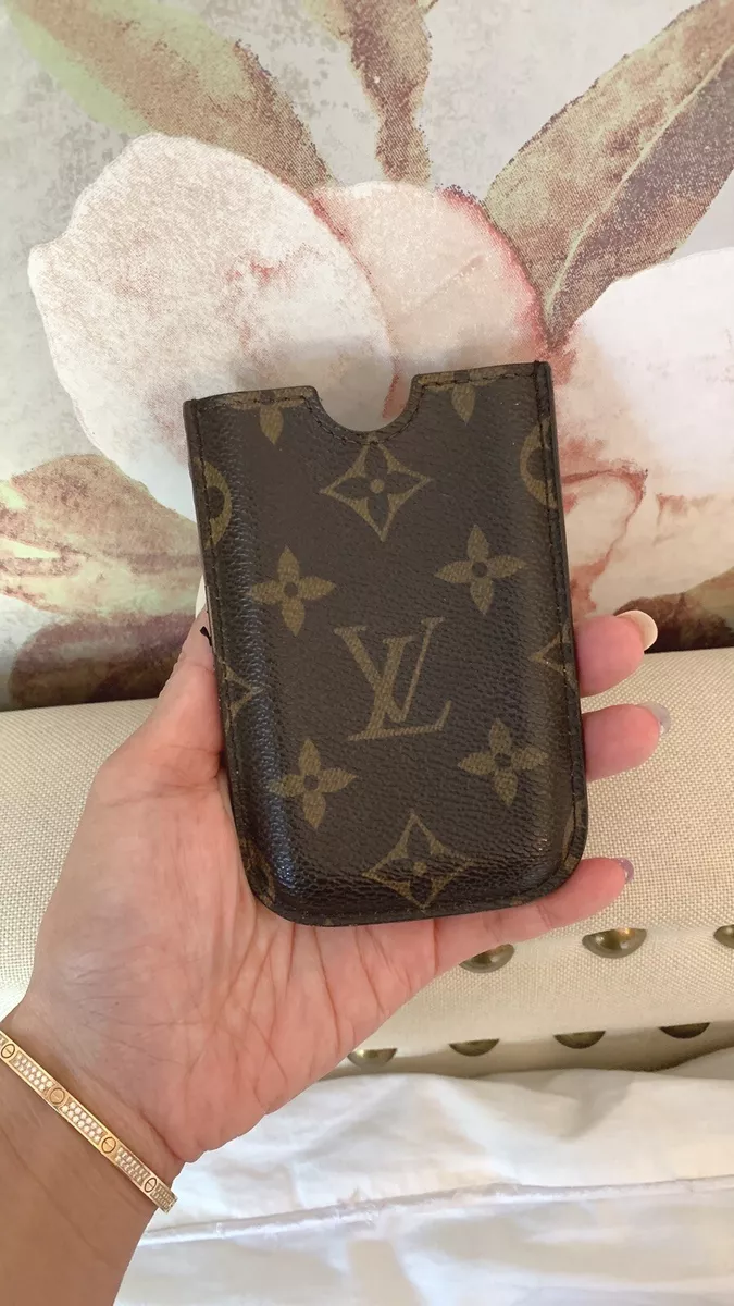 Louis Vuitton Cell 