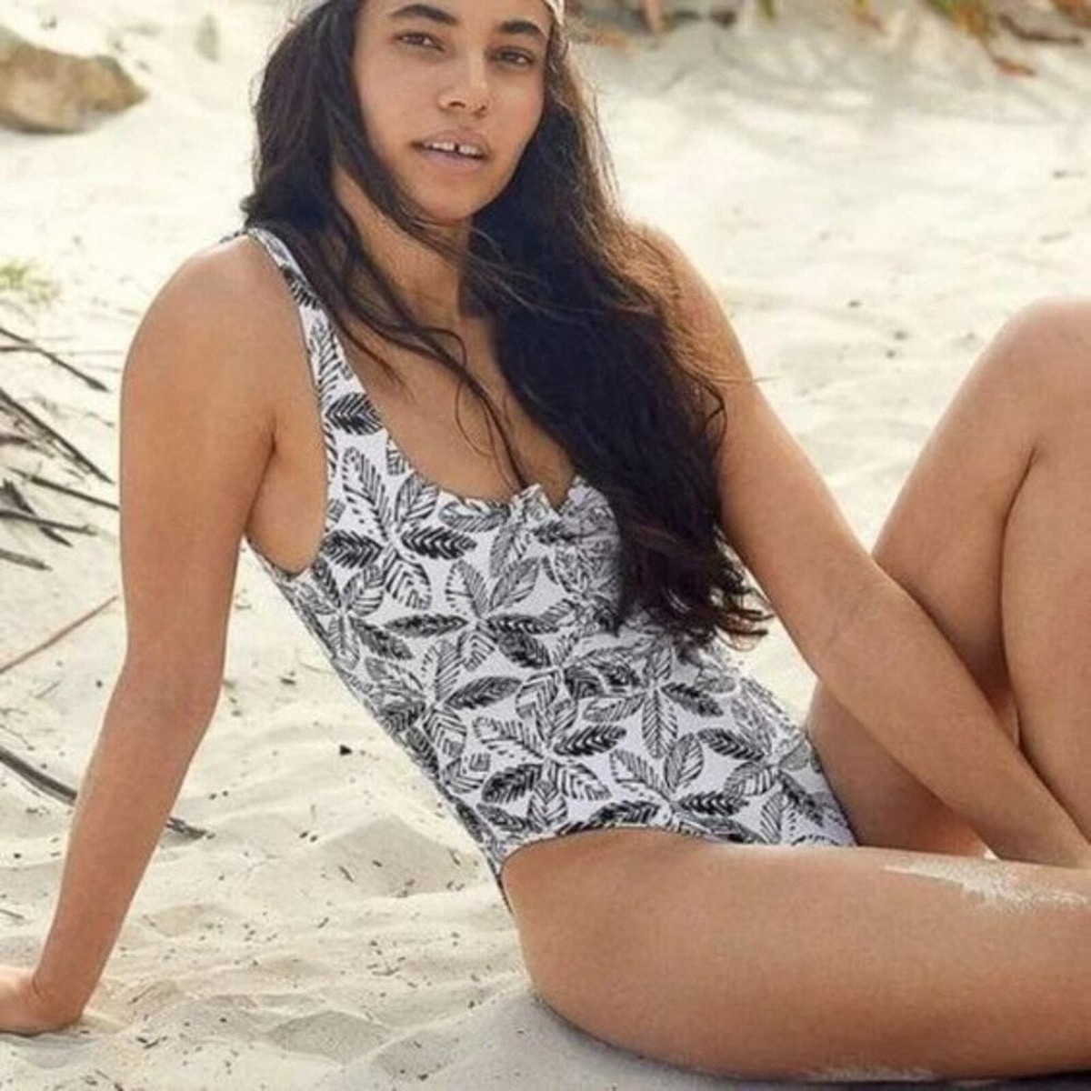 Aerie Women's Henley One Piece Swimsuit in Black White Tropical