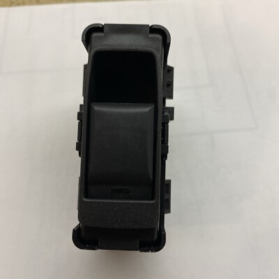 Standard Motor Products DWS-675 Power Window Switch