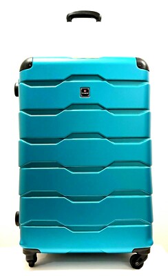 TAG Luggage 28'' with 4 Spinner Wheels only 9 .9 IB. Expandable
