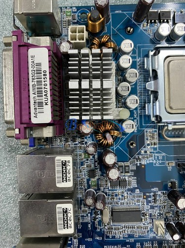 1PCS Advantech AIMB-763G2 Industrial Board AIMB-763G2-00A1E - Picture 2 of 5