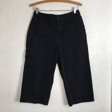 Chico  s Capri Pants Size 0.5 Solid Black Cargo Pockets 28" Waist x 19" Inseam