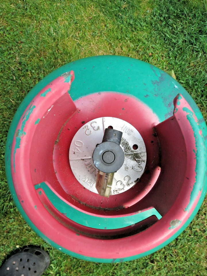 Calor Patio Calor Gas 13kg Bottle Empty Propane LPG Cylinder for BBQ