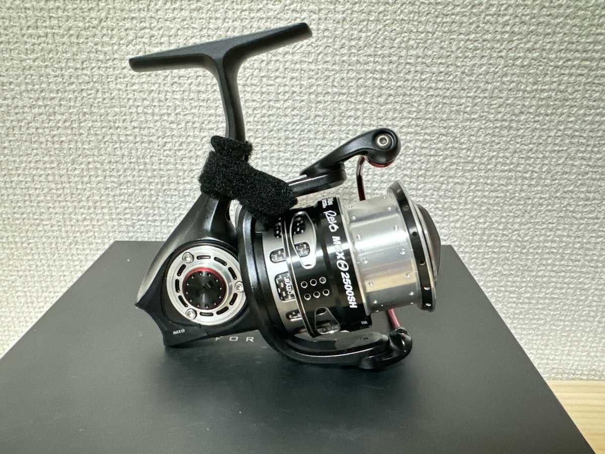 Abu Garcia Spinning Reel REVO MGX THETA 2500SH 6.2:1 Fishing