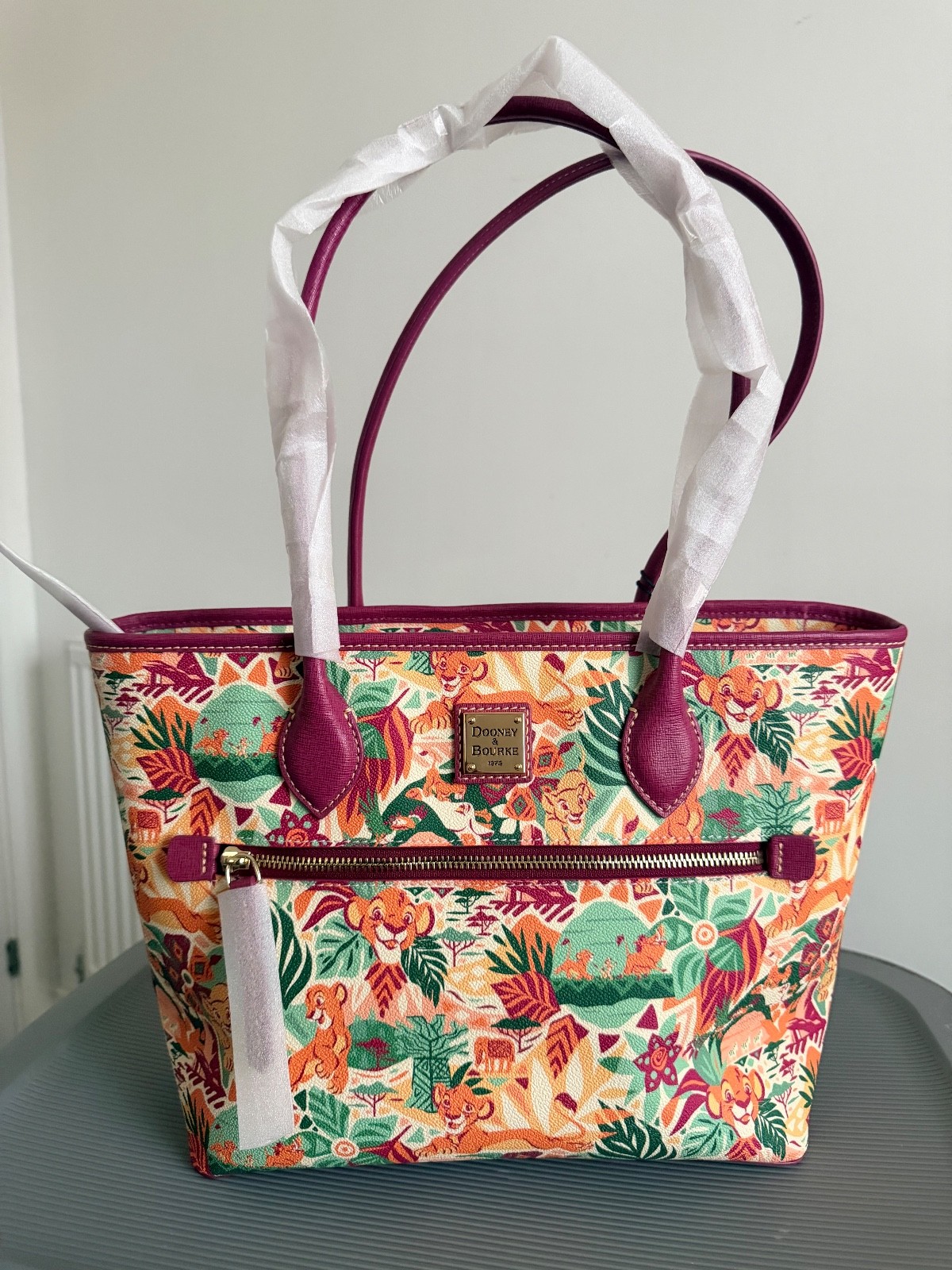 Disney Dooney & Bourke Lion King Tote Bag – Brand New With Tags - Rare image 6
