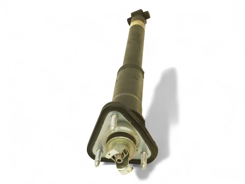 Amortiguador trasero izquierdo Lexus Rc300 Rc350 Rcf Rc200t Xc10 2015-2019 OEM Foto 3 de 4