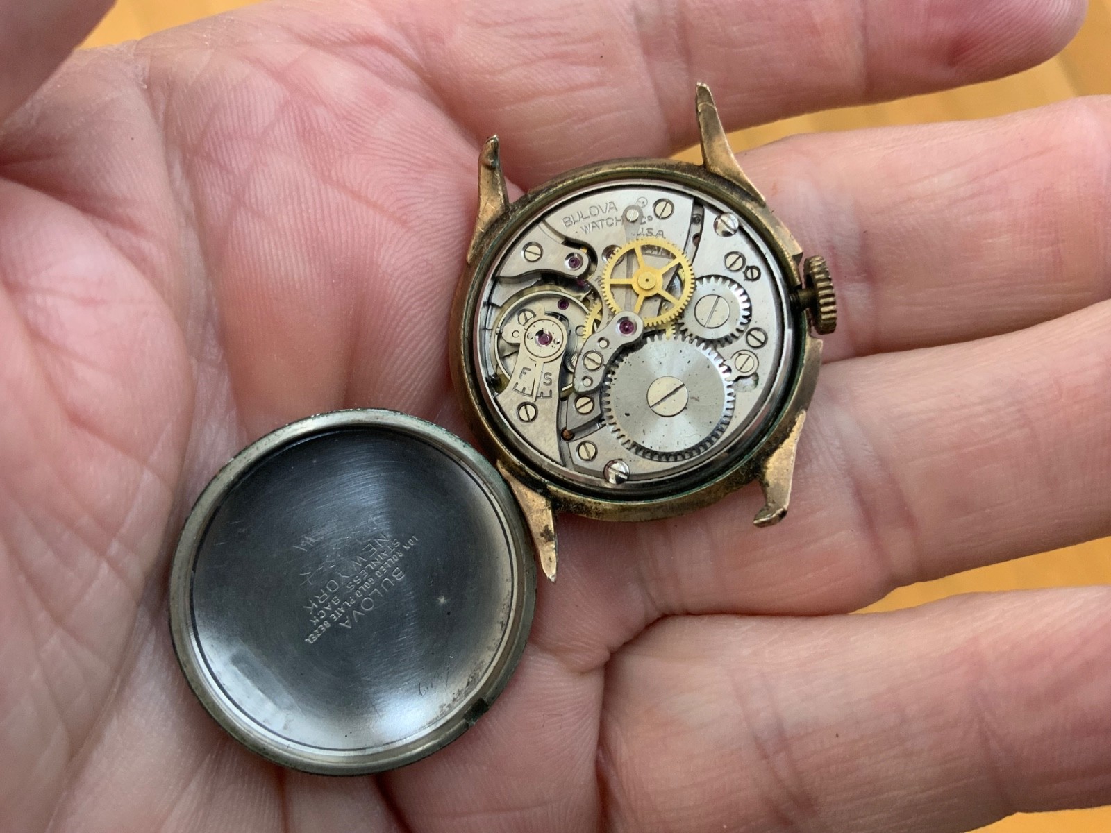 Vintage WWII 29mm Bulova A-11 10AK Hack U.S. Military Wristwatch 10k rg Runs