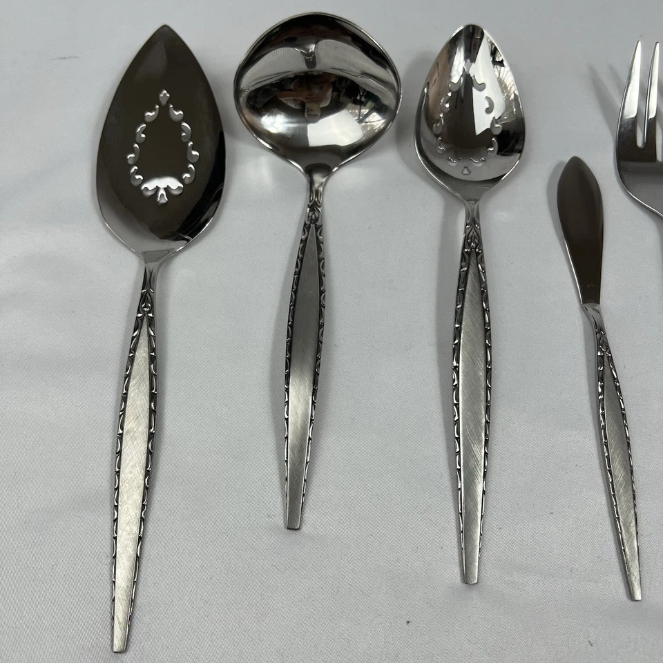 Community Stainless Flatware Set of 6 Mixed Pieces Vintage Silverware Lot - Image 2 of 4