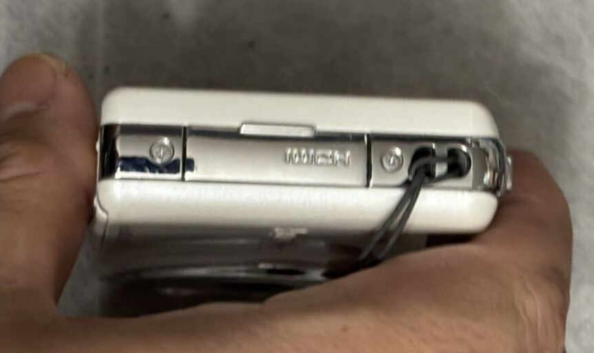Panasonic Lumix DMC-FX77 Digital Camera 12.0MP 5x Optical Zoom
