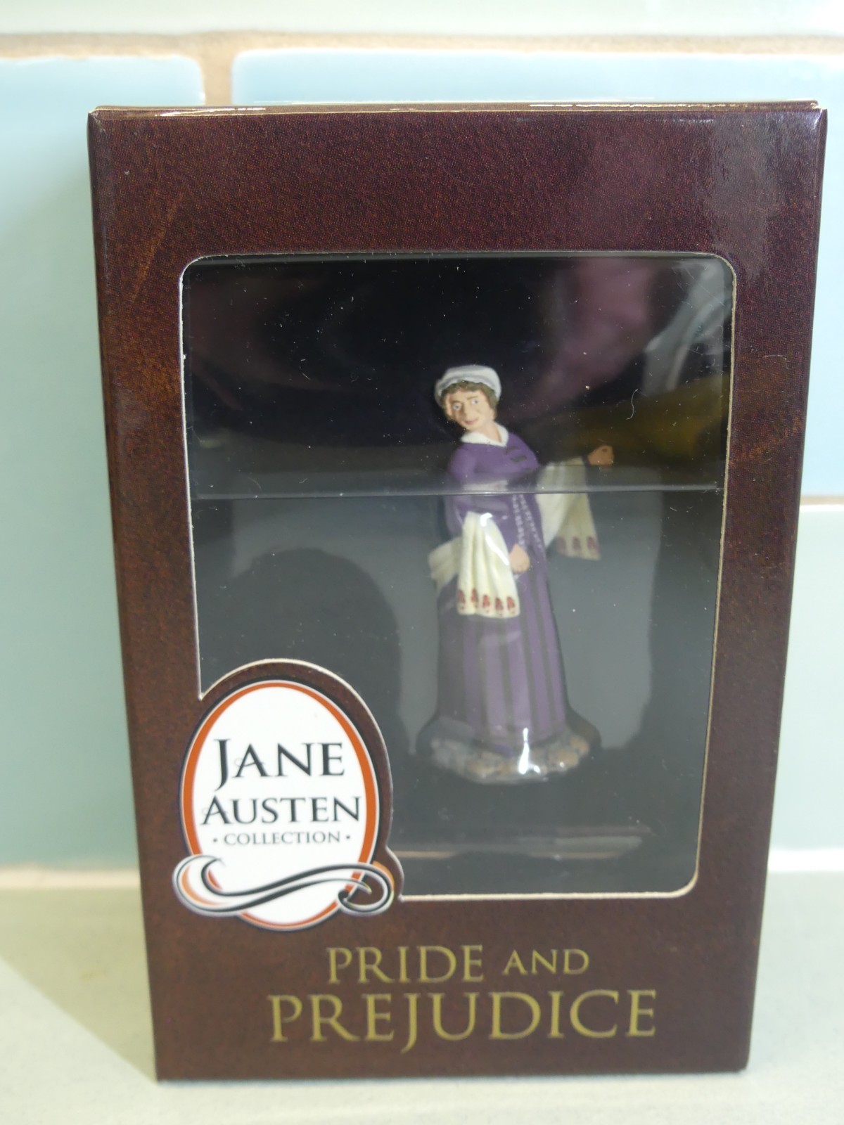 BRITAINS JANE AUSTIN COLLECTION PRIDE & PREDUDICE MRS BENNET METAL FIGURE 61007