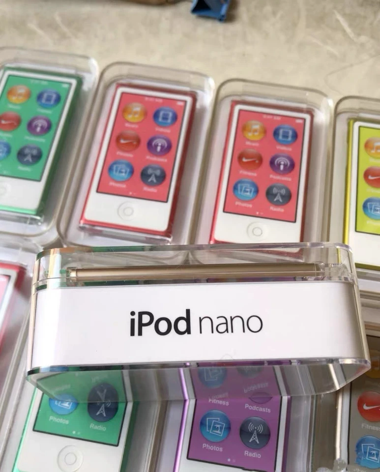 NEW Apple iPod Nano 7th Generation 16GB All colors 🔥- Fast Shipping - Image 2 of 4