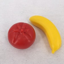 Vintage 1998 Fisher Price Pretend Food 73343 Tomato  Banana Fruit Vegetable