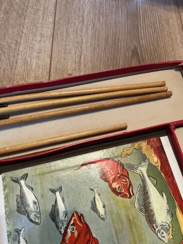 VINTAGE FISHING GAME 1900’s ORIGINAL VIKING TOYS MADE IN MANCHESTER - Picture 15 of 19