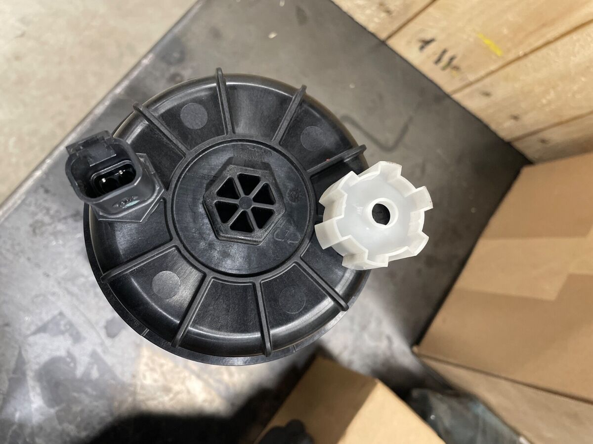 Cummins 5396530 and FS1098 NEW | eBay Cummins 5396530 and FS1098 NEW | eBay