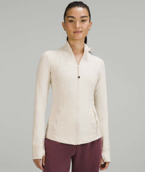 🦄NWT Lululemon Define Jacket  Size 6 White Opal Sold Out! image 2