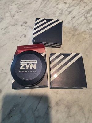 New In Box ZYN Limited Edition 250th Anniversary Patriotic Metal Can Tin 