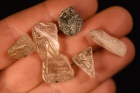 150g *RUTILATED QUARTZ* Tumbled Stones 92pce Rutile Natural, Cleanse energy