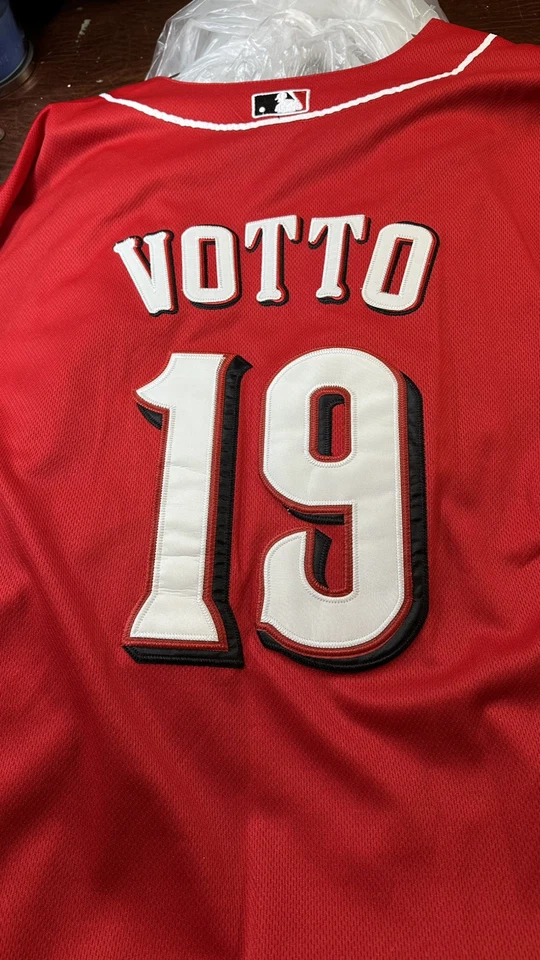Joey Votto Cincinnati Reds Men's Alternate Red Jersey w/ Team Patch - Image 2 of 4