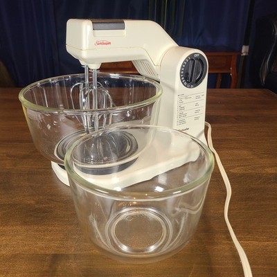 VTG 80s Sunbeam Mixmaster 12-Speed Electronic Stand Mixer Model