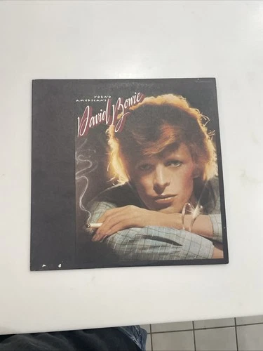 DAVID BOWIE  YOUNG AMERICANS VTG. 1975 RCA VICTOR LP APL1-0998 VINYL VG+