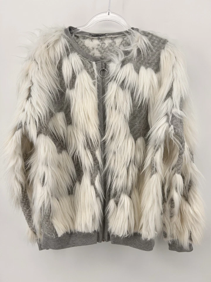 Suéter Zara Imitación Piel Diseño Pestañas Cremallera Completa Talla Pequeña Blanco Gris Foto 2 de 4