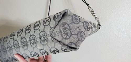 MICHAEL KORS Bedford LG Shoulder Crossbody Monogram Bag Purse Handbag Tote Grey - Picture 11 of 12