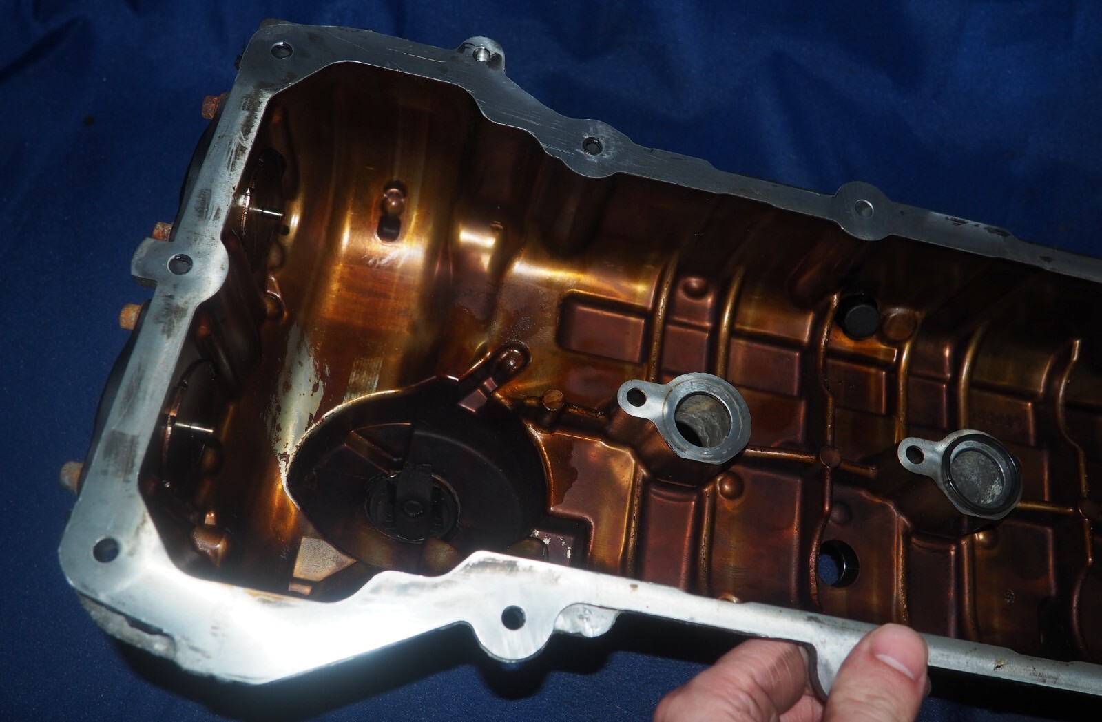 2013-2021 Ghibli Quattroporte Levante F160 3.0L Left Side Engine Valve Cover OE