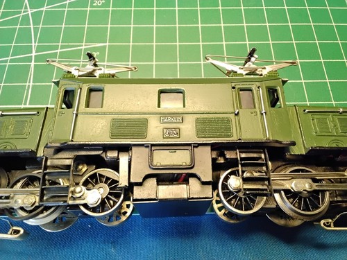 Marklin HO Scale 3015 Crocodile Electric Locomotive 3-Rail W/ Box - Picture 9 of 11