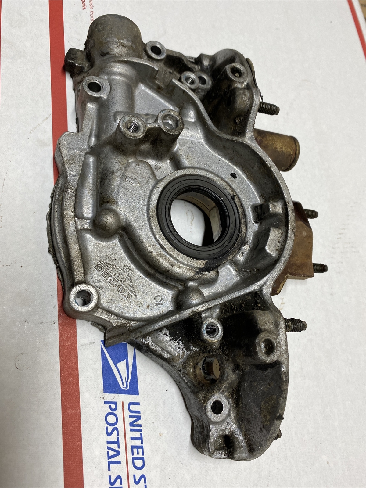 9600 Civic Del Sol D16y8 oil pump assembly Honda Del Sol Used Oem 3561