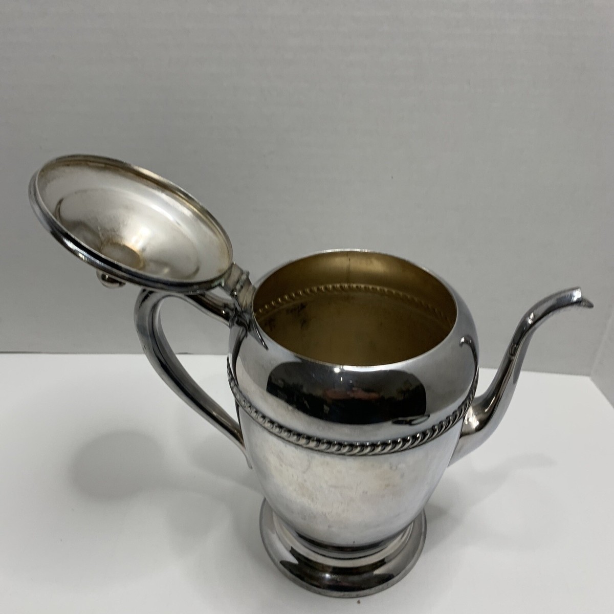 Vintage F.B. Rogers 1883 Silver Co. Tea/Coffee Pot Silver On