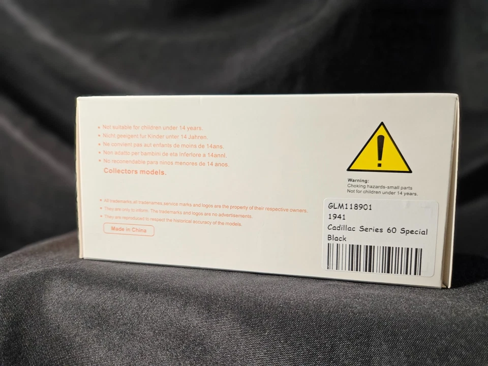 GLM 1941 Cadillac Serie 60 Especial Negro Escala 1:43 Inv. #5314 Foto 2 de 4