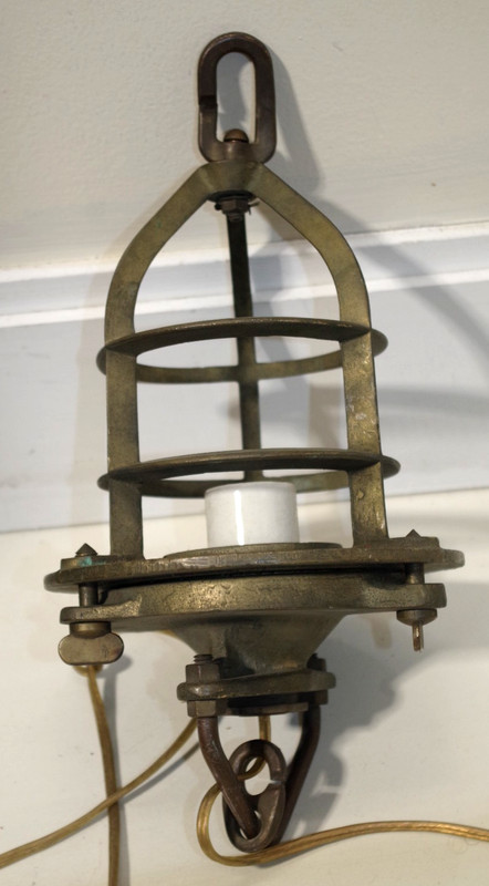 B5 Antique - Vintage S & A Heavy Brass Ship Lantern Nautical Marine Boat 7.5 Lbs