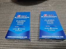 2 Crest 3D whitestrips classic vivid