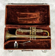 Vintage 1967 OLDS Ambassador Brass Trumpet w/ Orig Case Fullerton Calif. As Is