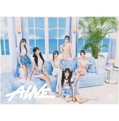 IVE - 1st EP Alive CD+Blu-ray Limited Edition Type A Japan version