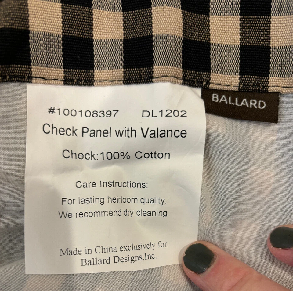 Ballard Designs Fully Lined Pinch Pleat Drape w/Valance 54X84 Black/Tan - Image 4 of 4