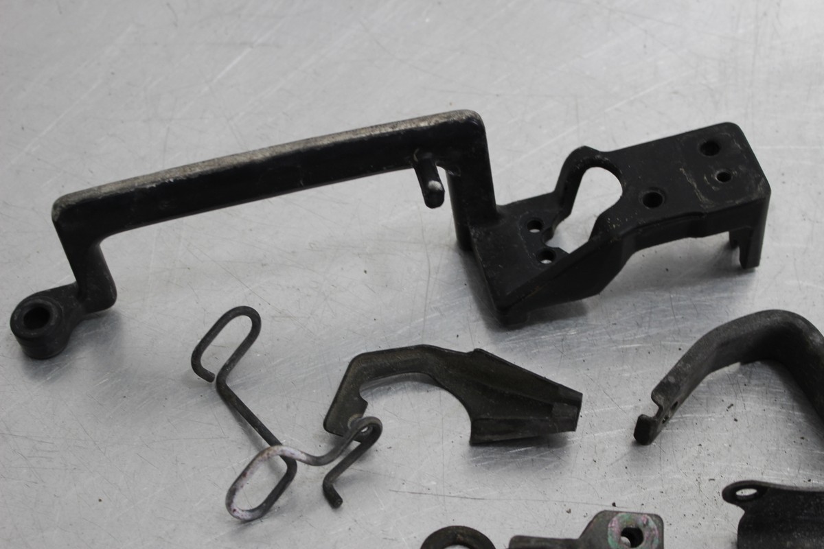 1998 98 Kawasaki Ninja Zx11 Zx 11 Misc Mounting Bolts Hardware