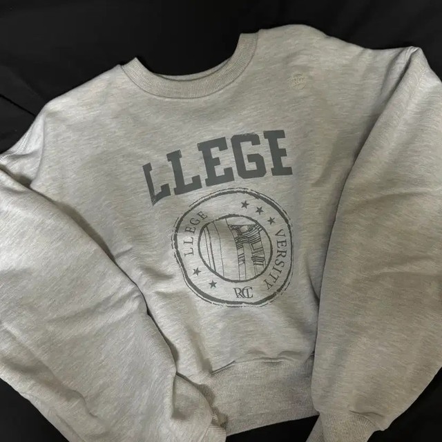 Recto Logo Cropped Sweatshirt