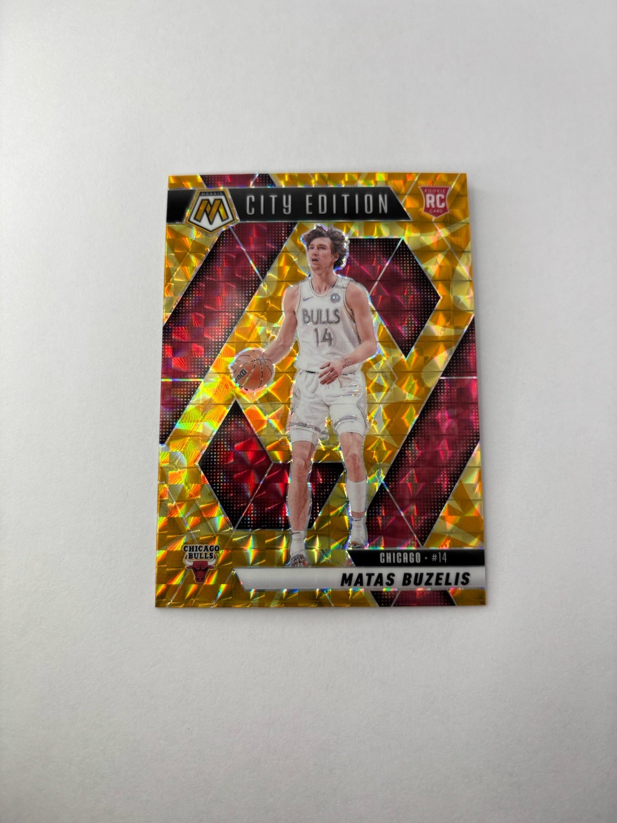 2024-25 Panini Mosaic Matas Buzelis Rookie City Edition Yellow Reactive #273 SP