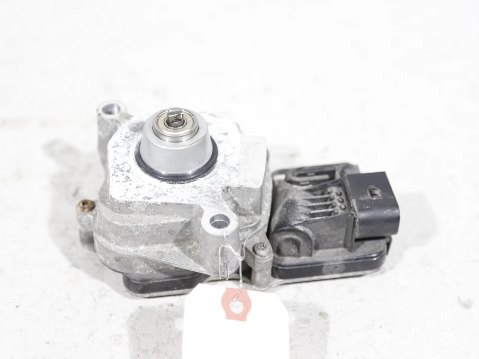 BMW 228i 328i 330i 335i 430i 535i 550i 750i X3 X5 X6 TRANSFER CASE MOTOR OEM ?? - Image 2 of 4