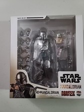 MAFEX No. 129 Star Wars the Mandalorian Action Figure Ver. 1