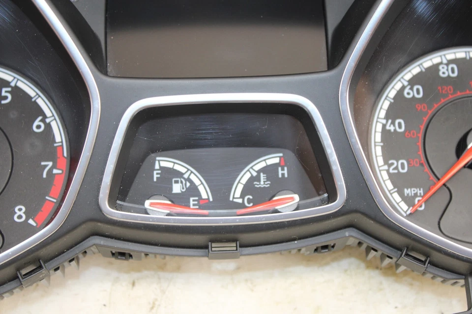 Cuadro velocímetro Ford Focus ST 2015-2018 100 k OEM HW68 Foto 4 de 4