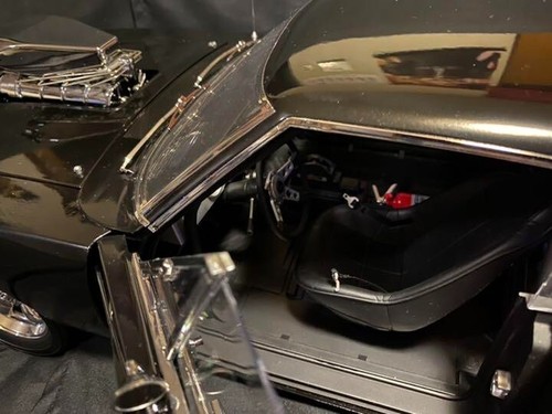 DeAgostini FAST & FURIOUS DOMs' 1970' DODGE CHARGER R/T Assembled Kit Scale 1:8 - Picture 6 of 10