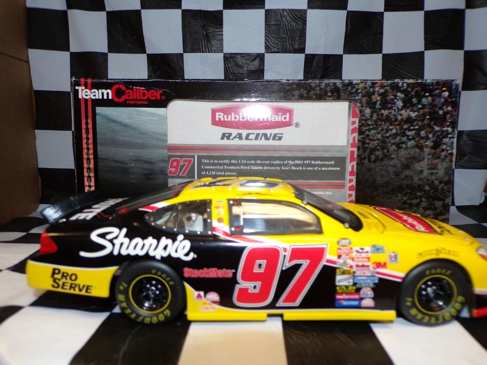 Kurt Busch #97 Rubbermaid Commerciale Prodotti 2003 Taurus 1:24 Team Caliber - Immagine 2 di 4