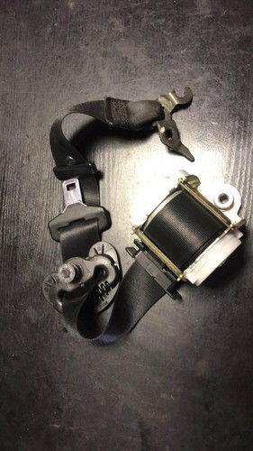 BMW 3 E90 330i Sicherheitsgurt vorne links 7069955 3.0 Benzin 190kw 2007 1124...