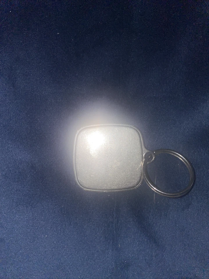 Rare! Vintage 1 WinCraft New York Yankees Deluxe logo Key ring - Image 2 of 2